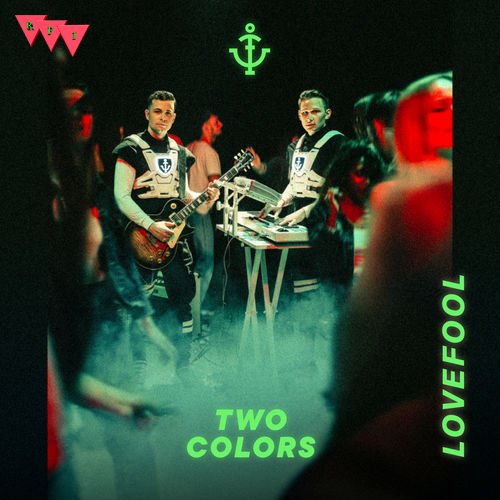 Current Cover: twocolors - Lovefool
